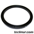 Reten superior para ajuste de la boca de aspiración con el conducto de la tolva en barredoras Ravo.Compatible con la referencia original de Ravo 4240010*. 